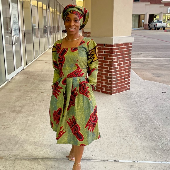 African clothing for women Ankara long sleeve mid dress with head wrap - Picture 5 of 5